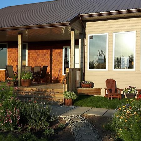 Anna'S Prairie Comfort B & B Moose Jaw Exterior foto