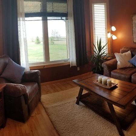 Anna'S Prairie Comfort B & B Moose Jaw Exterior foto