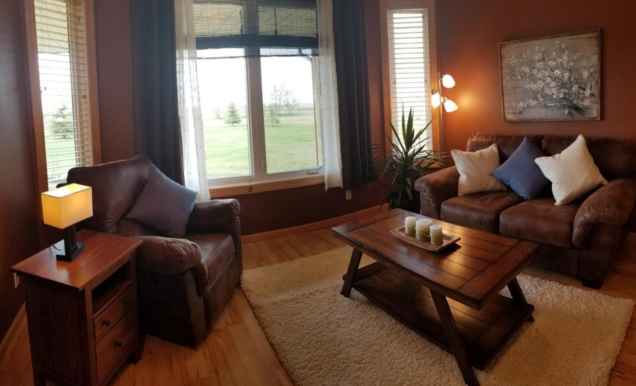 Anna'S Prairie Comfort B & B Moose Jaw Exterior foto